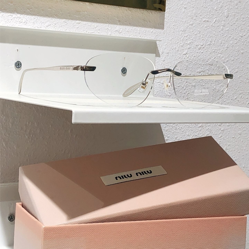 MIU MIU
